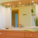B&b-les Balcons De Maragon Bed and Breakfast