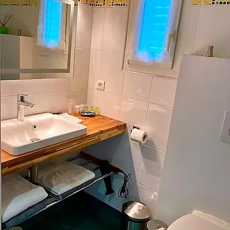 B&b-les Balcons De Maragon